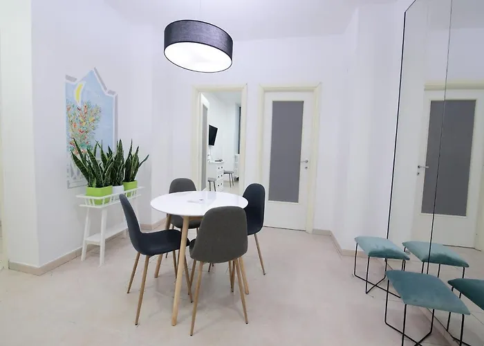 City Hub _ Locazione Turistica 3* باري