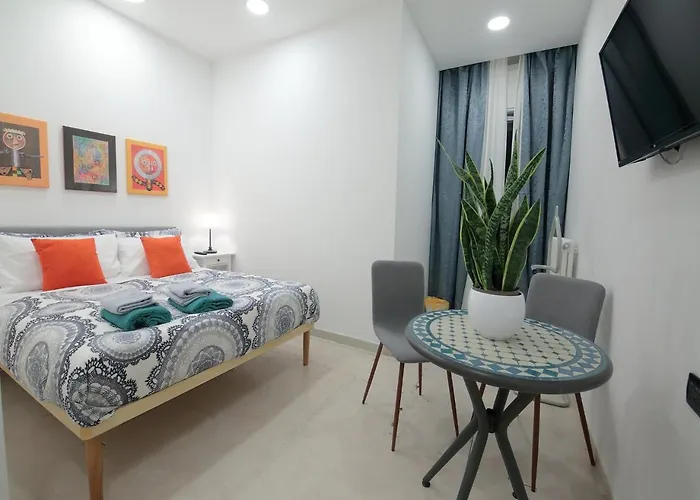 City Hub _ Locazione Turistica باري