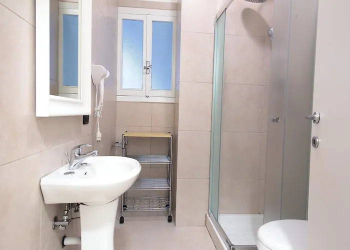 City Hub _ Locazione Turistica 3* باري